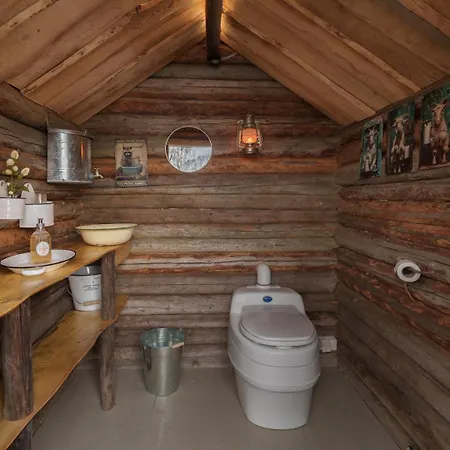 Poro-piha Reindeer Yard アパート コッコラ