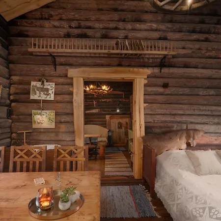 Poro-piha Reindeer Yard アパート *