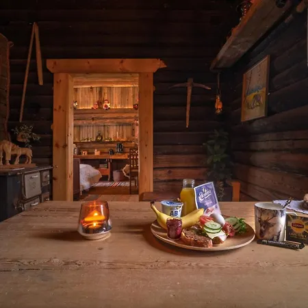 Poro-piha Reindeer Yard