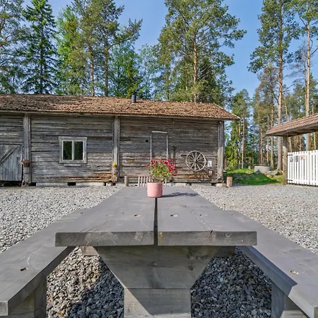 Poro-piha Reindeer Yard